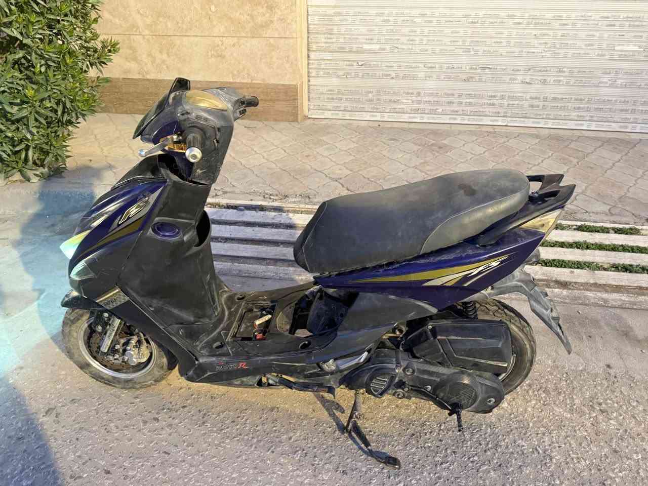 سلام عليكم دراجه أف أس شغاله ايي نقص ما بيها مجفته مرة وحدة سلف هندر سعرها ١٧٥ قفلها مستعجل على البيع رقم الهاتف *********** كربلاء, العراق
