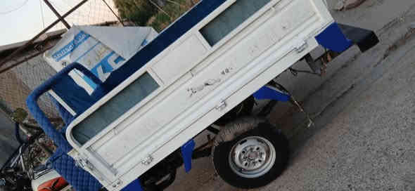 السلام عليكم ستوته للبيع اي  عيب ما بيه كهربائيات شغاله  ركبه شرط محرك شرط موديل2022 السعر مليون و 300 وبي مجال بسيط عنواني كركوك  اخوان عالخاص ما اجاوب .وهذا رقمي***********
