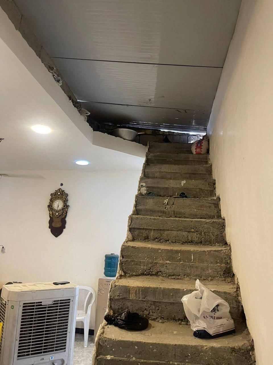 دار للبيع الزعفرانية  شارع الكهرباء زراعي دور الشرطة قرب أسواق جدو
زراعي سند 25 قرار محكمة 
المساحة 100م  طابق واحد فقط
السعر 54 بي بمجال بسيط 
بيع نقد فقط لاقسط ولامقدمه نقد فقط 
*********** للاستفسار
