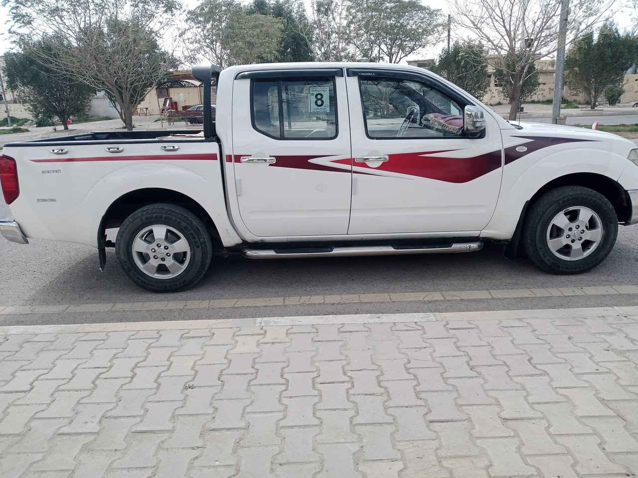 سلام عليكم 
سياره نيفاره ٢٠٠٩للبيع بلادي 
محركه مفتوح سياره جاهزه مابيه اي عيب تبريد تدفه كله شغال رقم سليمانيه سنويه صارله  منتهيه من ال23 شهر ال7 شرط التحويل  بيه صبغ حسب ماموضح بل سونار محركه اوكير ابشرط مابيه ايعب تارايك وين ميعجبك شرط معدل مكاني ديالئ جلولاء سعره((86))اوبيه مجال بسيط كلش    رقم الهاتف ***********فقط اتصال
