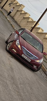 سوناتا امريكي 2011 بيها ثلث قطع صبغ بدون دواخل سعرها 100 07508717572