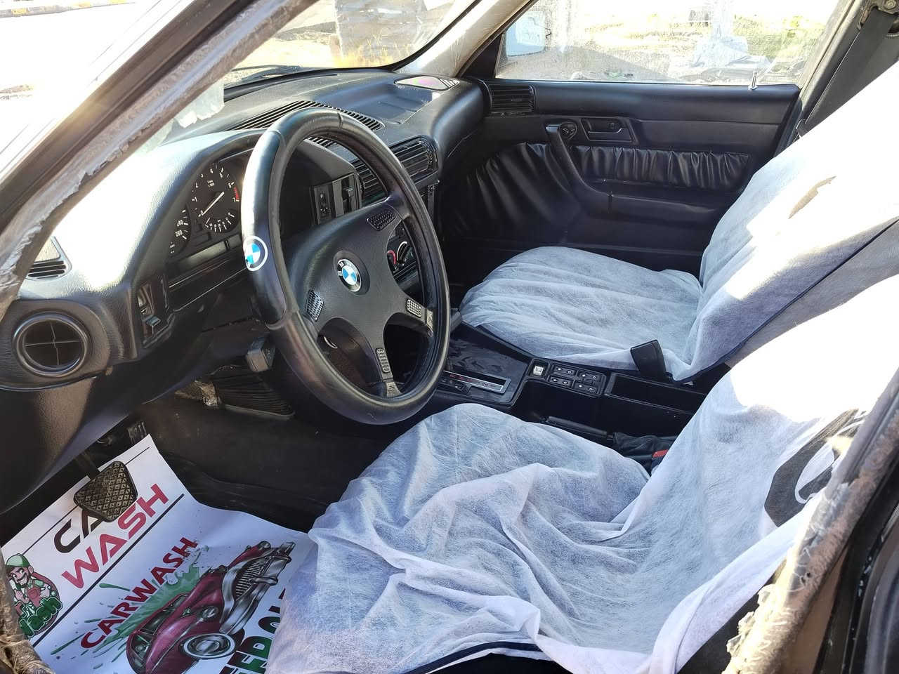 بي ام للبيع 525بلاد أوتوماتيك بلاد كير اوتماتيك موديل ٩٢ سعر ٤٨ وبي مجال مكاني بين اربيل وكركوك رقم موبايل *********** مسكر
