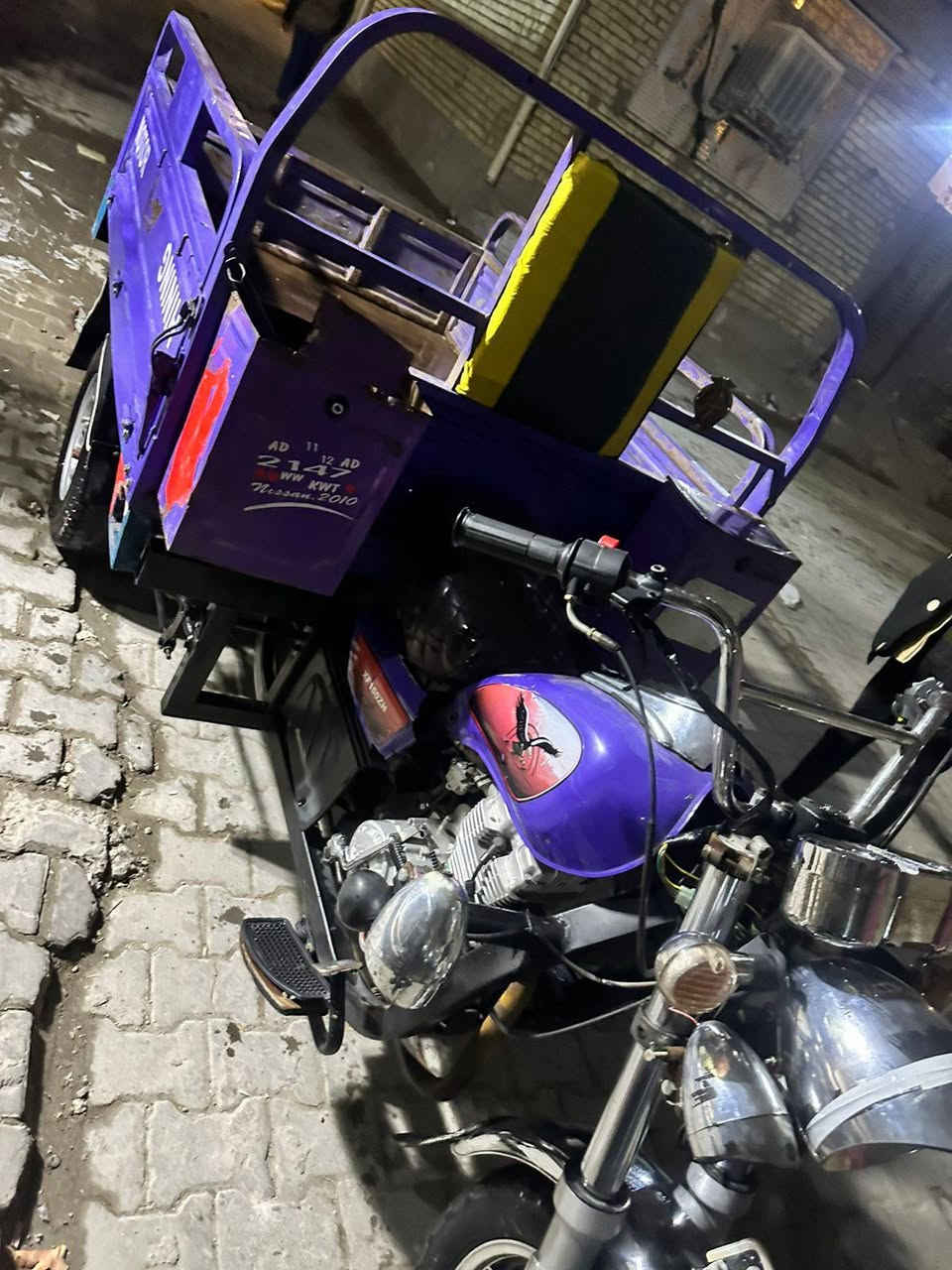 سلام عليكم عند ستوته موديل 22 للبيع اريدها ب مليون ونص وبيها مجال 
 ستوته صوليه رقم الهاتف ***********
