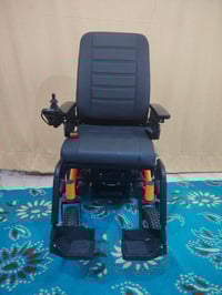 عربانه شحن افضل نوعيه   بطاريات دبل مكاني كوت   رقم 07732144843