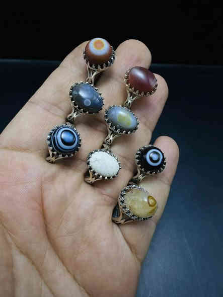 خواتم فضه احجار طبيعيه فضه 925
شرط يوصلك نفس الصوره و جودة احلى 🔥
للاستفسار والطلب مراسله الصفحة او واتساب 
***********🔥
يوجد توصيل لجميع المحافظات/العنوان ناصريه الشطرة
الخان فضيات حسين 💥
