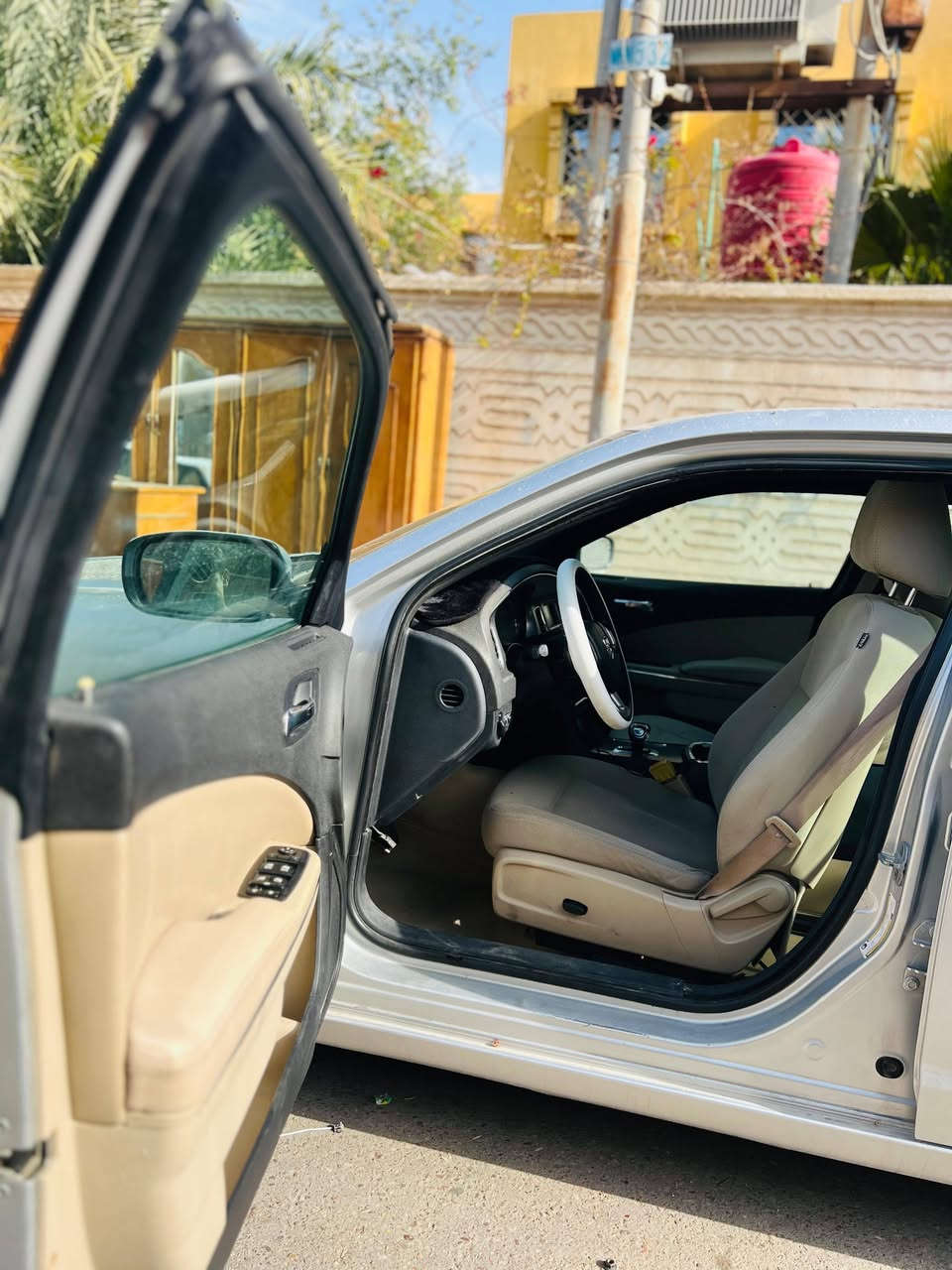 السلام عليكم جارجر مديل 2014 سياره أدوات أدوات مكفولة ضربه تبديل جاهزه السياره تاريك للمريخ مكينه 2020 كير ماوس حداديه تخم تاير كهربائية كله جاهزه مكفولة من الكص بيهه أرقام انكليزيه السعر 80 بيهه مجال كلش غليل ***********   / المكان بصره قبله السياره خليجيه /***********
