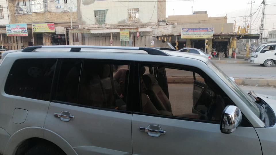 باجيرو 2009 سياره حلوه وجديده وجاهزه ماشيه 150 رقم شمالي بيها ضربه بسيطه بالجاملغ الخلفي وبيها صبغ حداديه تخم تاير كير مكينه كلها حلوه السعر 100 مع المجال مكاني ديوانيه ***********
