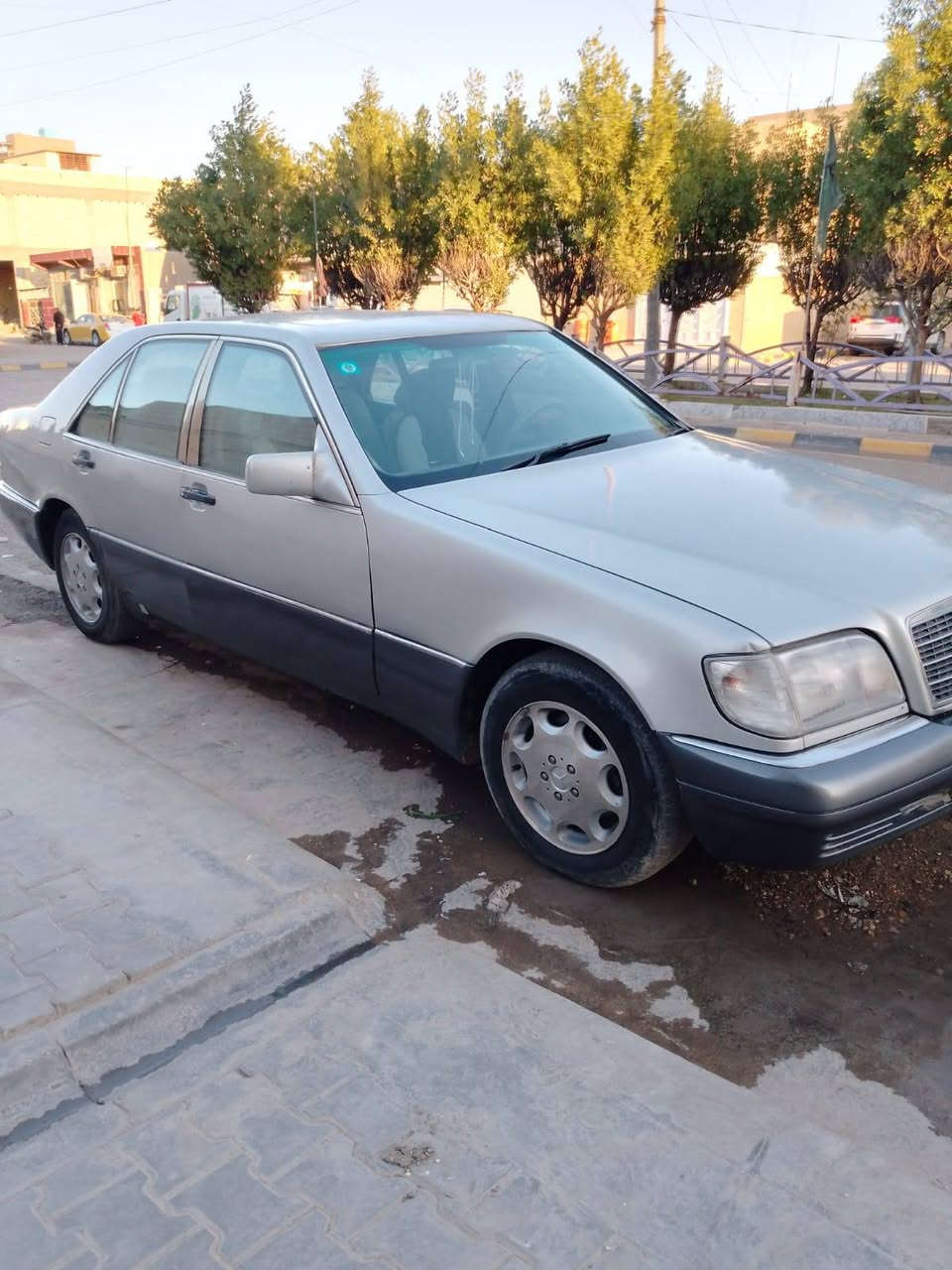 ياللة 
🖐️ السلام عليكم 🖐️
🇩🇪 مارسيدس : 👻 شبح (s300)
    موديل 1993
  (للبيع  او مراوس )
🇮🇶رقم  : بغداد الإنكليزي بأسمي 
       (هزة قبل شهر)
      (مكينة: وكير🕹️ )(مكفولات)
( مكينة 3000 فيفتي ام القبق الاسود ) 

لايتهة زنوون الاماني الاصلي 
        (6سلندر ) خير من الله 
   =سيارة جاهزة وين ما يعجبك تطلع =
🩸 مصبوغة الجمالية فقط🩸
🛠️ مكفولة من الضربة القوية🛠️
⚡ كهربائيات شغاله 
💸 السعر:55 وبيهة مجال 
 💸
🏫( مكاني.)بابل او بغداد

***********
