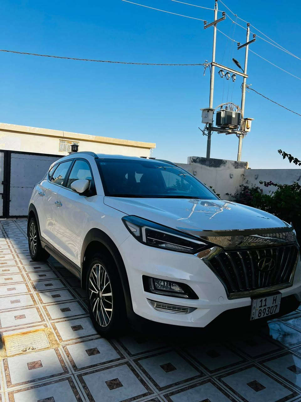 سلام عليكم
توسان 2020  خليجي 
رقم بغداد الجديد 
فول ماعدا البنراما 

مكانها كربلا طويريج 
السعر 197 وبيها مجال 
واتساب ***********
