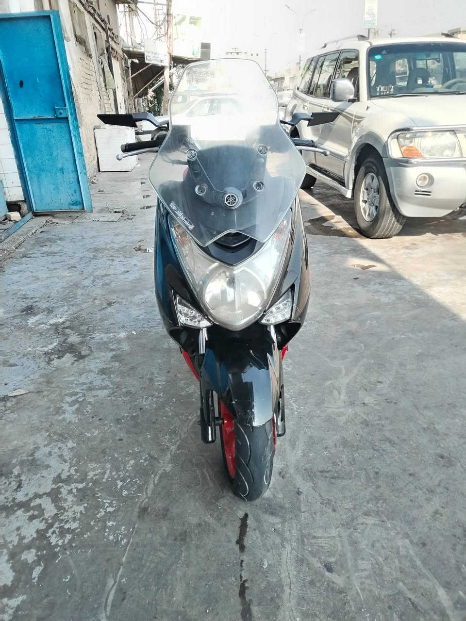 السلام عليكم دراجة ماجسته s محرك 155 درجة حلو ونضيفه اي نقصه مابيهة نوزل استان كهرباء ليته زنون سكليتر خطين نوزل السعر ١١ ورقه وبيهة مجال مكاني بغداد الحرية ***********
