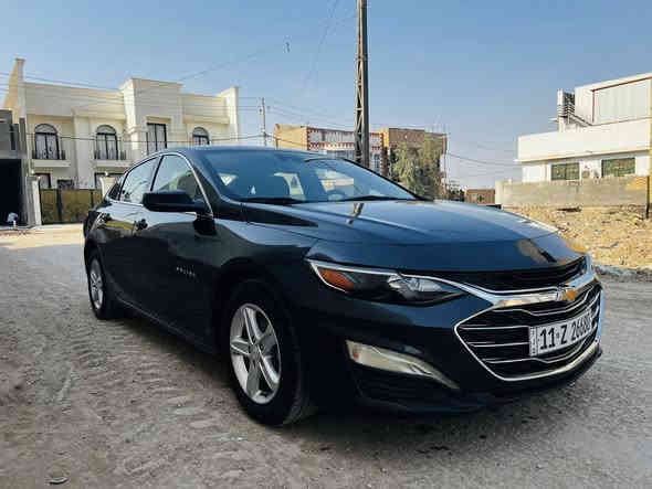 السلام عليكم 
ماليبو موديل ٢٠٢٣ 
رقم بغداد دولي
السيارة ماشية 60
بيه جاملغات ثنين سرقه فقط
نظام ABS 
محرك 1500 تيربو 
مانع انزلاق TCS 
مثبت سرعة 
حساسات  خلفيه
بصمة تشغيل 
بصمة ابواب 
سايد بريك دكمة
نظام فحص ضغط الإطارات 
كامرة خلفية 
شاشة 8 بوصة لمس 
شاشة تدعم اندرويد اوتو
شاشة تدعم ابل كار بلي 
السيارة جاهزة من كلشي ترايها حلو محرك وكير بلادي مكفول
الستفسار ‭0774 849 0477‬
