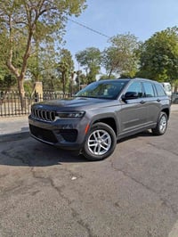 جيب كراند شيروكى 2024 لاريدو X   وارد امريكي دخول جديد  سيارة اخت الزي...