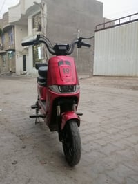 دراجه شحن   بطاريات  اليثيوم قويه  دراجه جديده حيل بعدها بوكاله ومكفول...