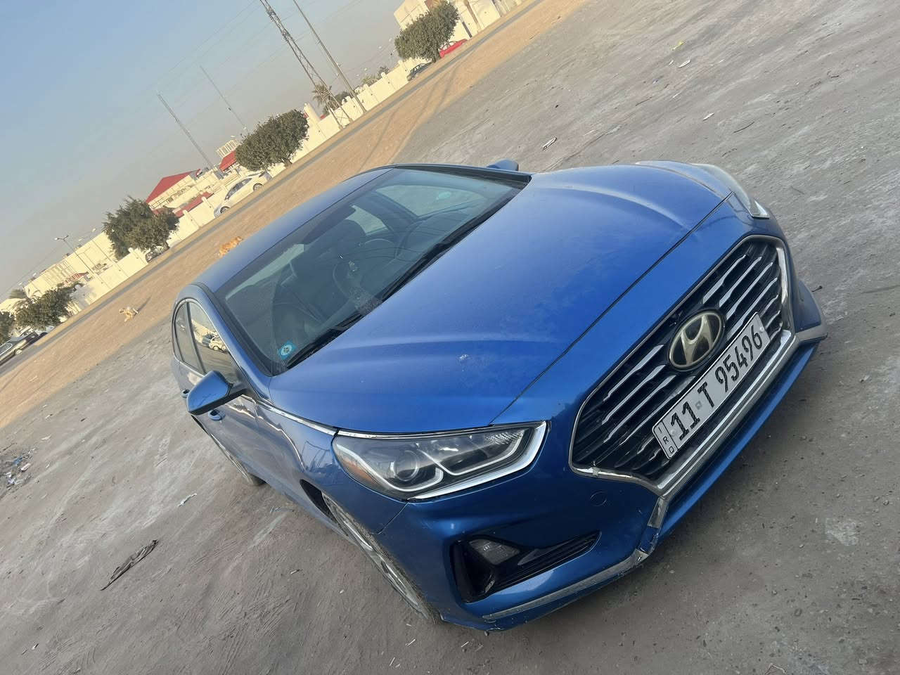 السلام عليكم سوناتا 2018
للبيع 
موديل 2018 
سياره نص فول
رادارات 
شاشه 
٣ انظمه قياده 
محركها ٢٤٠٠ GDi
سياره كلش حلوه ونظيفه 
كير ومحرك خير من الله
حادثها مثل ما مبين بالسونار بدون دواخل  
موقعها بغداد
سعرها ١٢٣ 
للتواصل ***********
