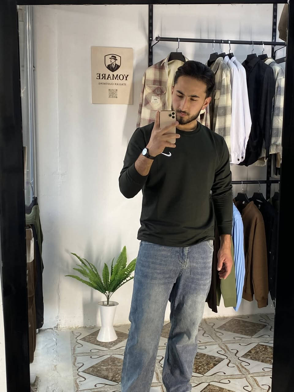 أزياء يومري 🧣
.
.
.متوفر قطعه الموسم البنطلون البكي وتشيرت النايك والبولو بأگوالتي حلو وقوي ✨🔥
.
.
العنوان :
الطارميه _شارع الناحيه بجوار سيدرا للستائر 
.
_ويوجد توصيل لجميع انحاء العراق 🚚
_وللاستفسار اكثر مراسله الصفحه 🤏أزياء يومري


**إذا كنت صاحب هذا الإعلان وتريد حذفه لأي سبب، رجاءا أرسل رسالة إلى الدعم الفني**