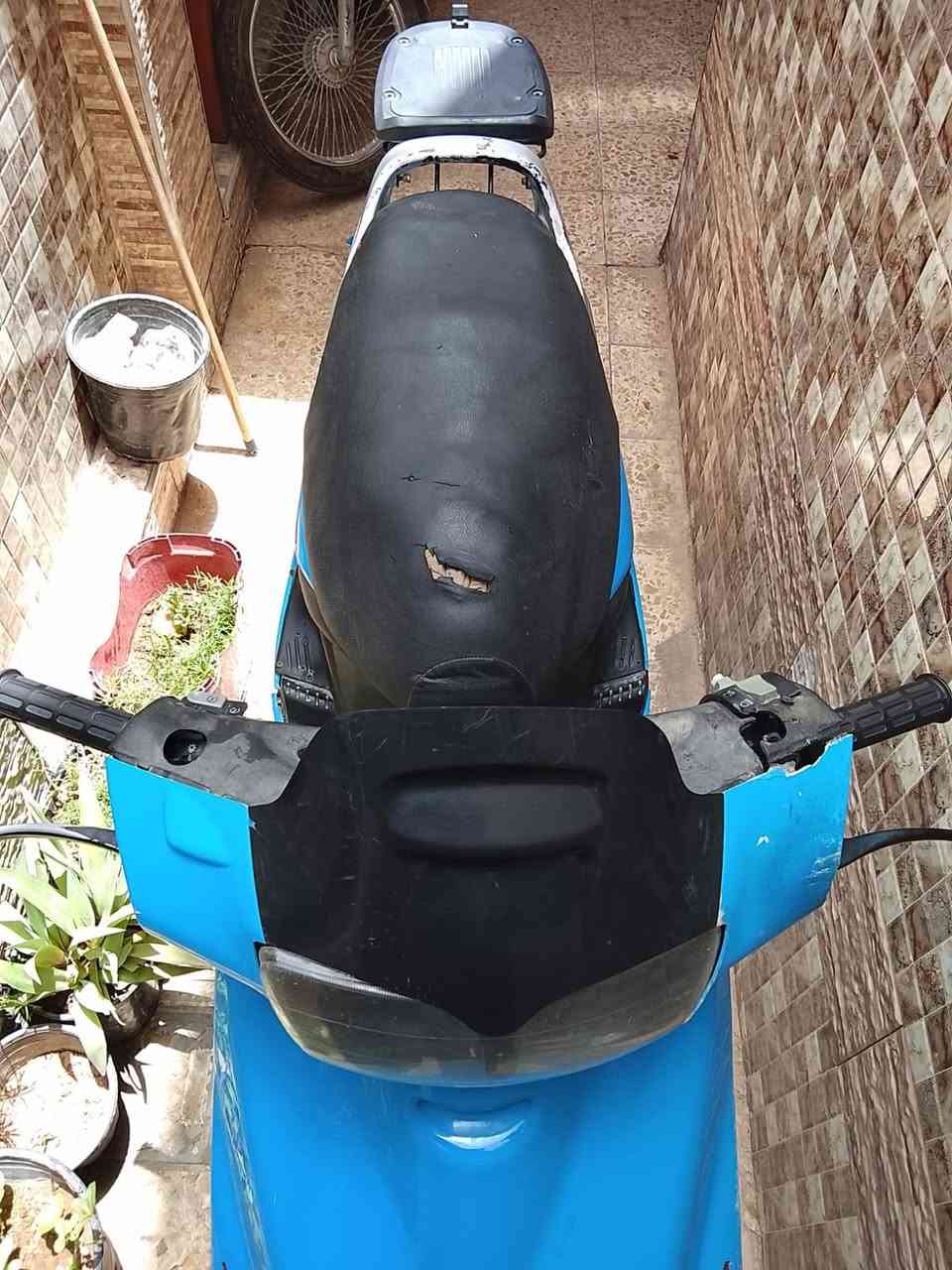للبيع دراجه فراشه فحل 140 ✅

سلف هندر شغالات   ✅

كهربائيات كلهه شغاله  ✅

دبلات خلفي تايرات جدد✅

مكينه مفتوحه خرسه ✅

قفل ستيرن ✅

دراجه حلوه ونضيفه ✅

مكاني النجف كوفه حي ميسان  ✅

سعرها 350 وبيها مجال  ✅ 

تواصل خاص او عل رقم 0774 508 0847
