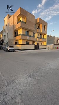 #بناية_تجارية_ركن_للإيجار_في_اليرموك_قرب_شارع_كلية_الناجي  مساحة 150 م...