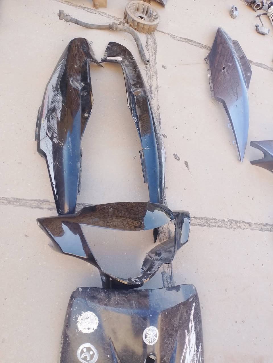 سلام عليكم غراض جيتي ار تفصيخ اي شي موجود وكفرات ماكس كلشي وسعر. رقمي ***********
