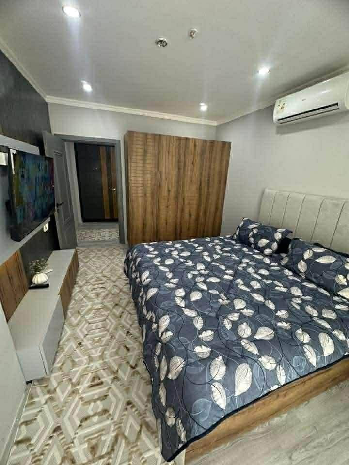 للبيع
بسعر مناسب جداا 

.شقة استثمارية مؤجره ب500$
شهريا 

.مؤثث 

.مكانها اربيل 
مجمع واو تاورز
تبعد 2 دقيقة عن امباير 
و4 دقايق عن المطار 

.غرفة 1
.صالة
.مطبخ 
.حمام 1
.طابق 10
.مساحة 105م
.واجه خارجي 

للأستفسار اكثر التواصل واتس اب 
:***********
:***********
