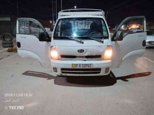 سلام عليكم
كيا بنكو (2014) مكينه (3000) جديد كير با باكيت دواخل
جديد ارقام انكليزي حدادية او صدر فول رزان فول كهربائيات كله شغال كشنات جديد محجر باكيت باتري اليوم
شديته سيارة نكَرا  مكان سيارة ذي قار قضاء الشطرة 
السعر/شدة وبيه مجال بسيط للطيبين مداور وين ماتريد 
رقم صاحب السيارة/ ***********/واتساب/اتصال ماسنجر
