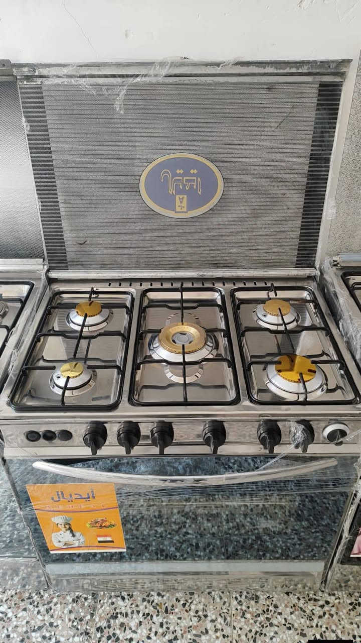 اللهم صل على محمد وال محمد. متوفر طباخات باله نظافة ونار ميه بالميه وانبيع شرط الفحص 🔥 ويوجد توصيل داخل الناصريه والاقضية🚙 

نوعيات الطباخات ايطالي ومصري كريازي وفرش
 ويونفرسال وايديال ورويال 
قياس 90 و 80 

الحجز والاستفسار الخاص💬 مفتوح ويتم الرد باسرع وقت


**إذا كنت صاحب هذا الإعلان وتريد حذفه لأي سبب، رجاءا أرسل رسالة إلى الدعم الفني**