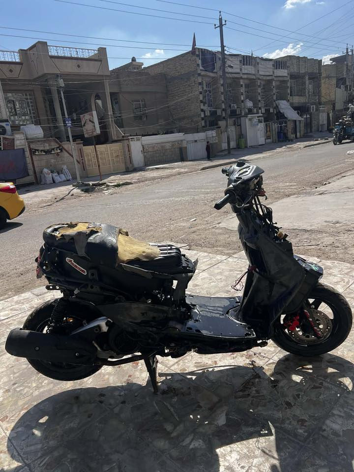 للبيع الدراجه بيها ولفات فقط سعر 150 وبيها مجال مكاني الشعب متواجد خاص و على هاذ الرقم ***********
