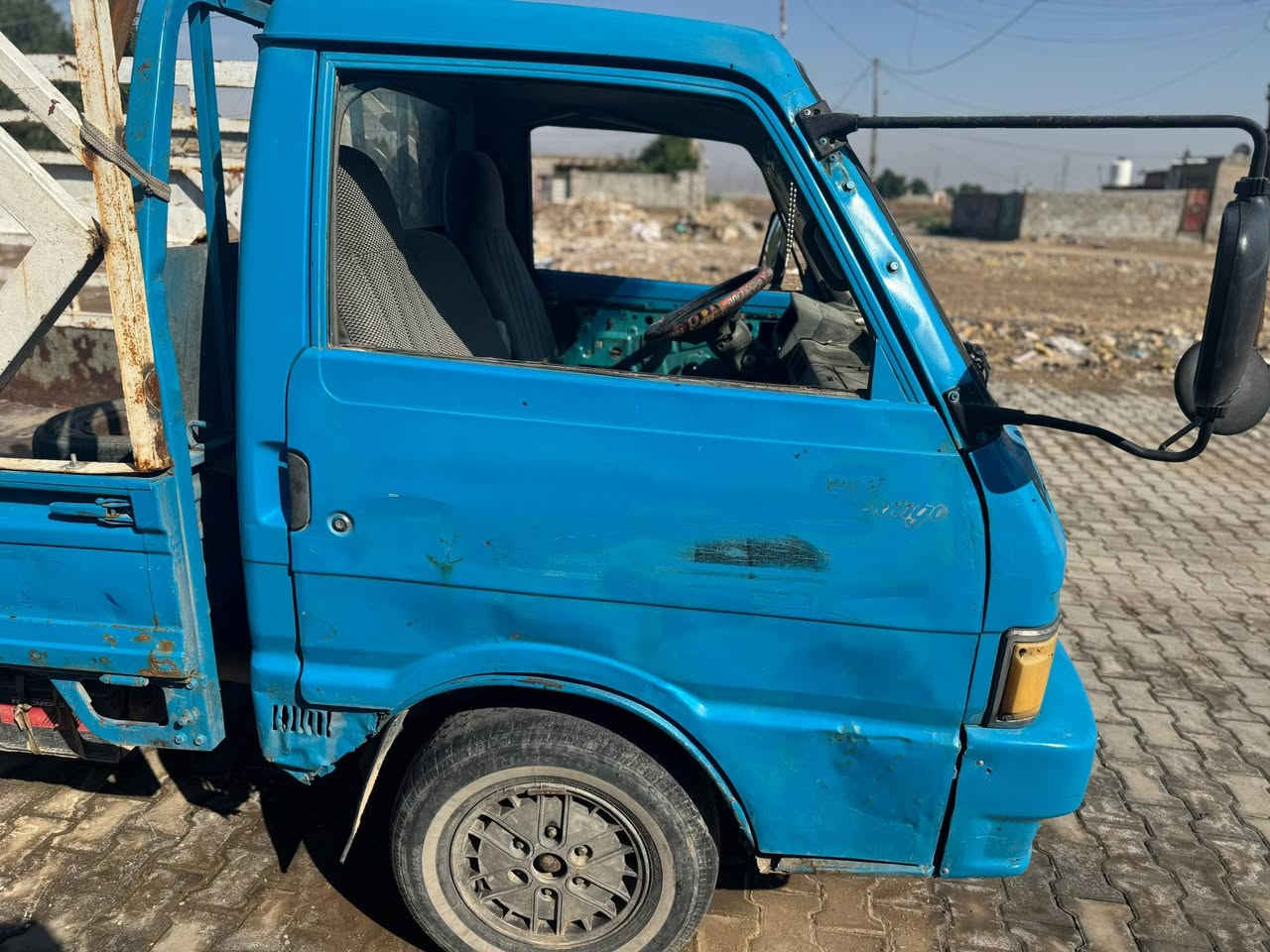 السلام عليكم كيا بنكو موديل 92 سنوية مجدده 29 تحويل ثاني يوم رقم السيارة نجف مكاني بغداد سعرها 32 وبيها مجال بيع مستعجل
 
اتصال او واتساب 
***********
