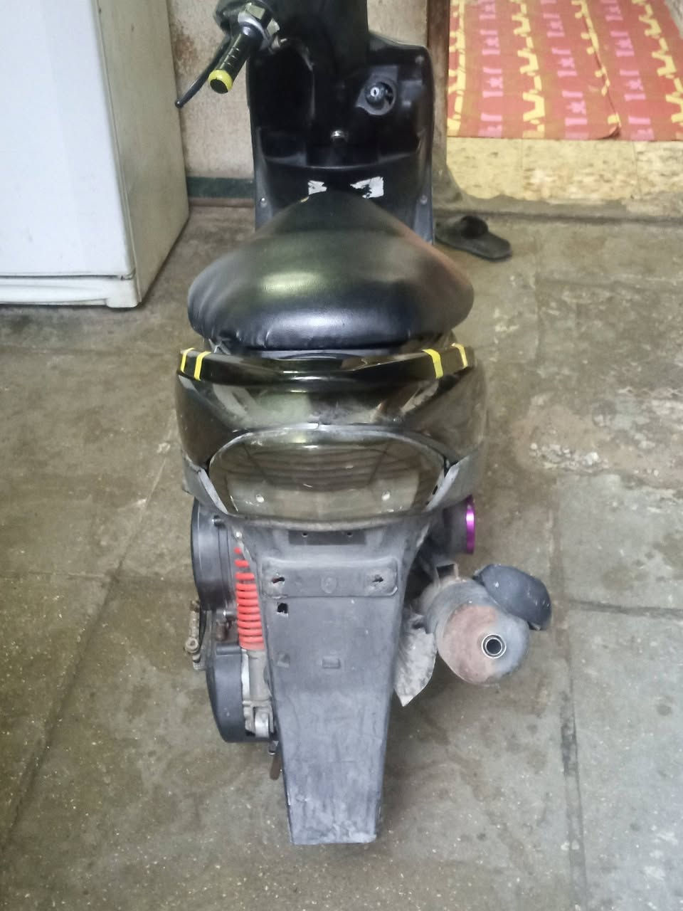 سلام عليكم دراجه ماكس عدله دراجه بلاديه أي شي بلادي بيه دراجه خير من الله شغلات الكهربائية  بيه واله رياضيه وصانصه صجميه كاتمم وبيه قبق فلاوين وقطره رياضية مكاني مدينه الصدر سعره 450وبيه مجال رقمي ***********دراجه كوم حديد اكفلك فقط سرقه
