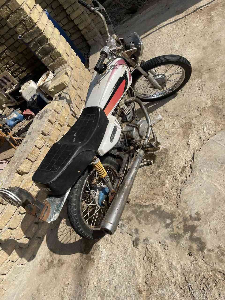 اربعه كير نامه كلك كلك كلك للبيع 250 وبيه مجال حك الجيه  طوريج شط الله ***********
