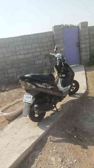 سلام عليكم دراجه ماكس عدله رمبه صار 10 اشهر نزلته من الرمبه مكفوله كفاله عامه نگره سلف و هندر و كفراته البلاديه الاصليه مختمه وي المكينه و موجوده تريد الزرك لو البلاديات المكان واسط نعمانيه السعر 850 بيه مجال
الرقم *********** و بيه واتساب
الخاص مفتوح
