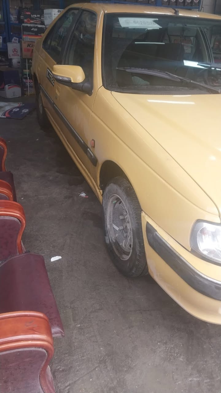 سلام عليكم بيجو بارص موديل 2015 السياره بيها باب الي وره السايق صبغ والباقي مكفول كير مكينه تبريد صدر امامي خلفي كفاله تخم تاير جديد باتري جديد (شباب اني مكلف بل نشر خابر علئ راعيها واتفق ويا ) مكان بغداد الامين الثانيه 
***********
