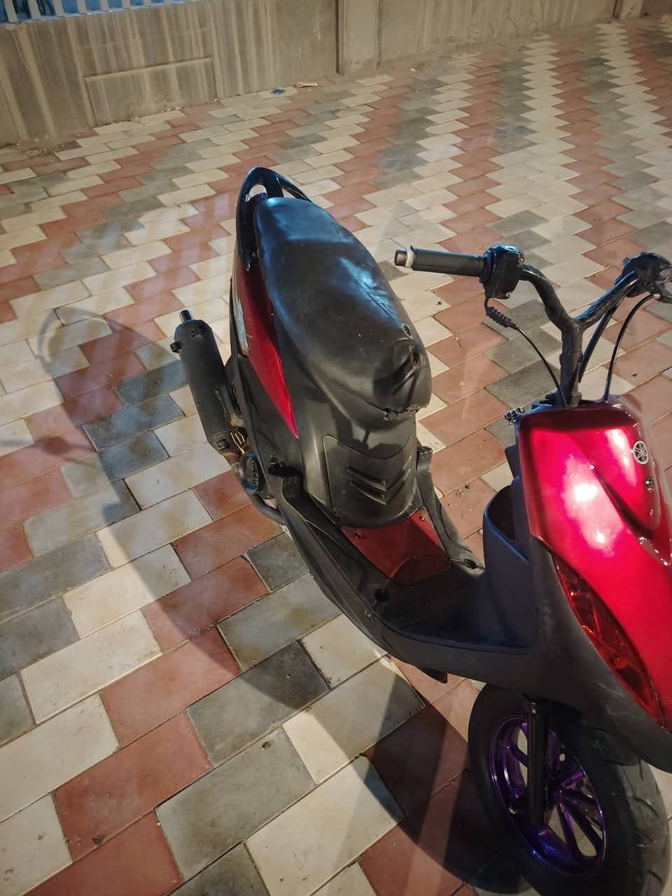 السلام عليكم ماكس عدله مزوده تزويد خارجي بوشه 49 محركه حلو الدراجه يرادله ترتيب السعر 450 وبيه مجال  غراضه كامله  الدراجه رقم *********** المكان كربلاء حي العامل
