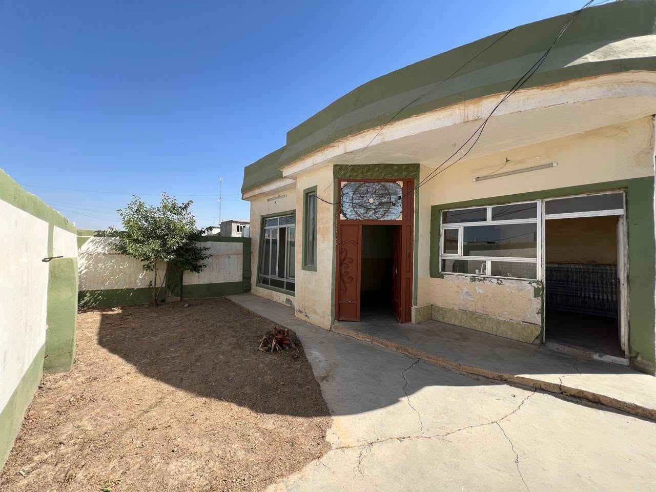 بيع مستعجل 🏡
دار للبيع المساحة 200م
الموقع نجم الجحيش الفرع الأول قريب من سايدين الحي العسكري قرب مول الرمضان
تفاصيل البيت داخل الفيديو
السعر 36 مليون وبي مجال
للاستفسار الاتصال على الرقم  ***********
