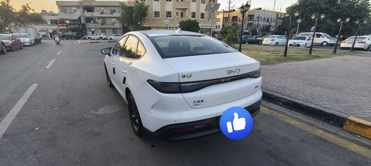#للبيع 
سيارة BYD سيل 5 
ماشية ١١ الف كيلو كلي
الرقم بغداد رقم حلو
السيارة ماشية فقط مكفولة من كلشي 
مغلف كشنات وستيرن ودشبول
ومنطقة الكير كلها 
ارضيات
ومعتني بيها 
السيارة متشتريلها كلشي كامل 
المكان بغداد 
السعر ١٩ مليون ونصف
للاستفسار : ***********
