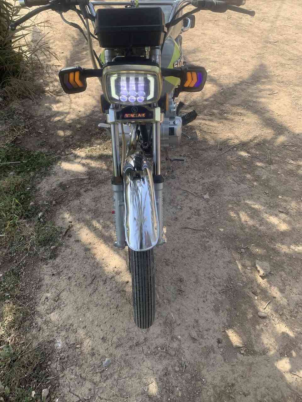 السلام عليكم شباب دراجه لبيع موديل 2025 اوراق سعرهه 800 الاستفسار والاتصال على هاذا الرقم ***********
