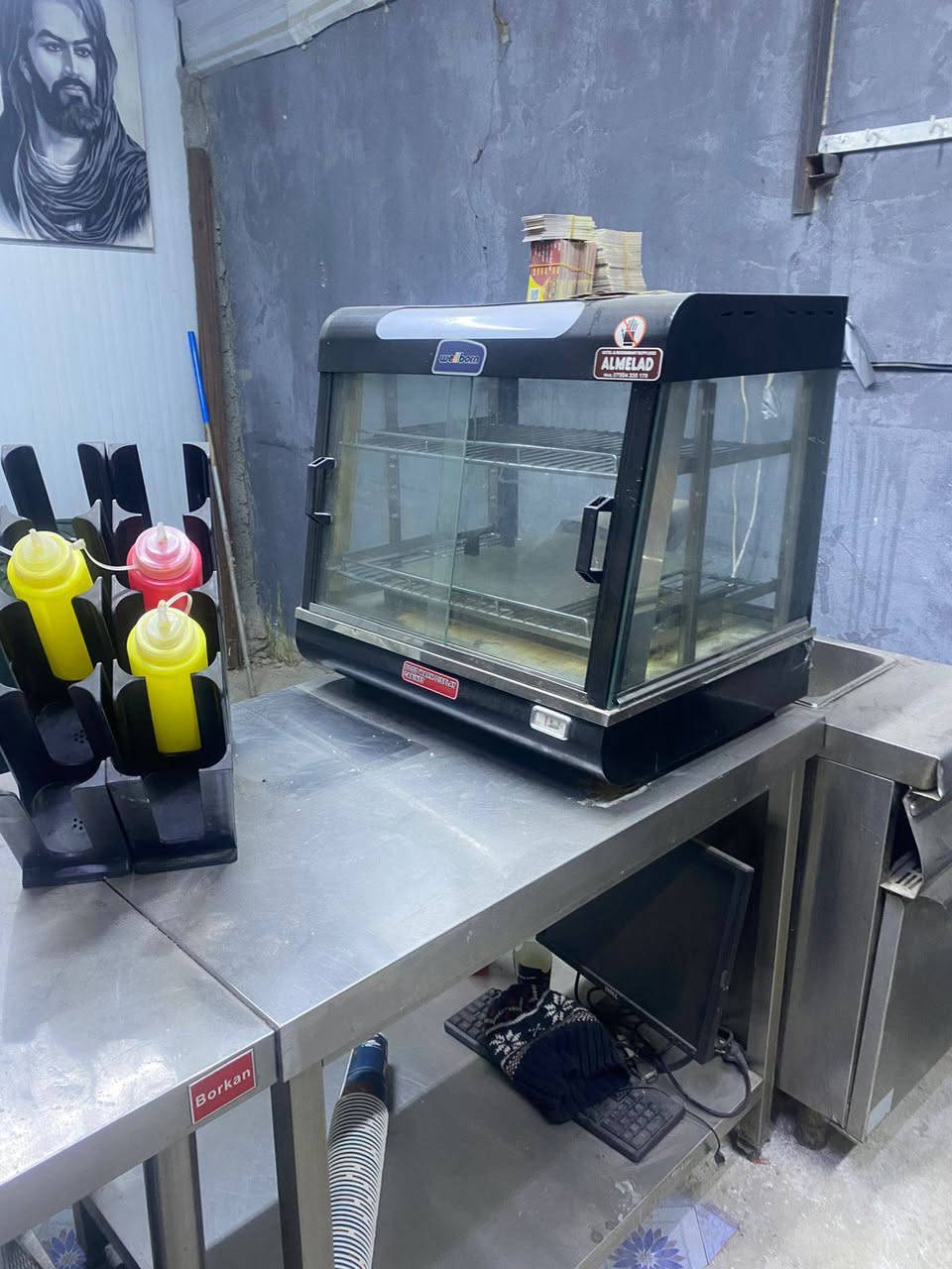 غراض مطعم نضيفات جدد بس انترك المحل وصار بيهن تراب فقط ع. فحص غراض جدد 7قطع قلايه وحمايه تمن وحمايه ستربس وكرل بركر و3ميوزه


**إذا كنت صاحب هذا الإعلان وتريد حذفه لأي سبب، رجاءا أرسل رسالة إلى الدعم الفني**