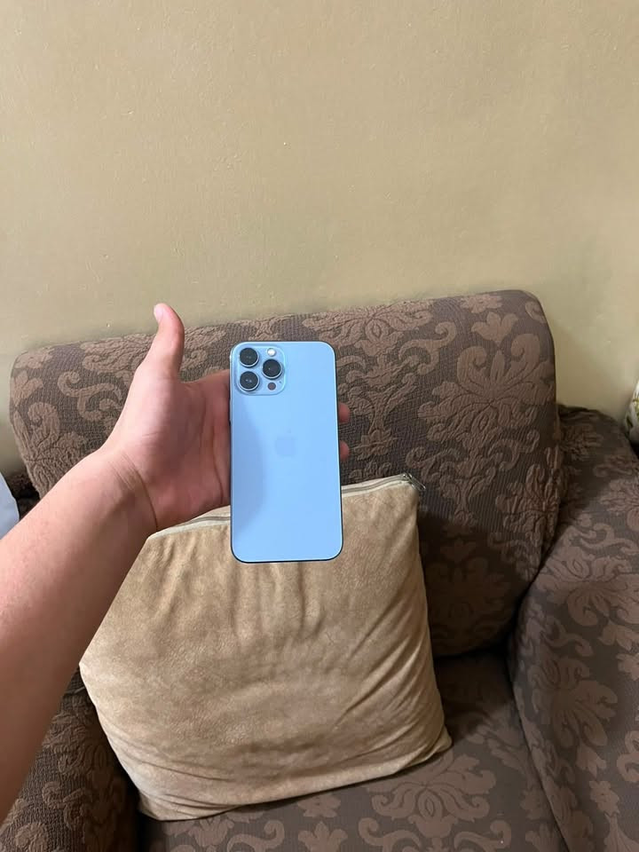 ‏iPhone 13 Pro Max
الذاكرة 512نص تيره 
بطاريه 94 جهاز وتر ما يعبر 
مامستبدل بيه أي قطعه وتر بروف 
النظافه 100/100
مكاني بغداد 
ملاحظة \بياع شراي لا تراسل 
السعر 730 وبيه مجال قليل
***********
