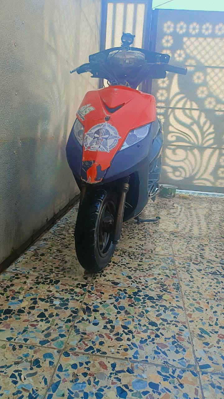 بيع مستعجل السلام عليكم دراجه جيتي آر دراجه كلش حلو سرعه 140 كامله الدراجه مكينه زينه حلو دراجه حلو لايتات كله شغال هندر دراجه جاهز بيع مستعجل كلش السعر 200 بلاش أرخص دراجه بل العراق مكاني بغداد الحسينيه *********** مستعجل
