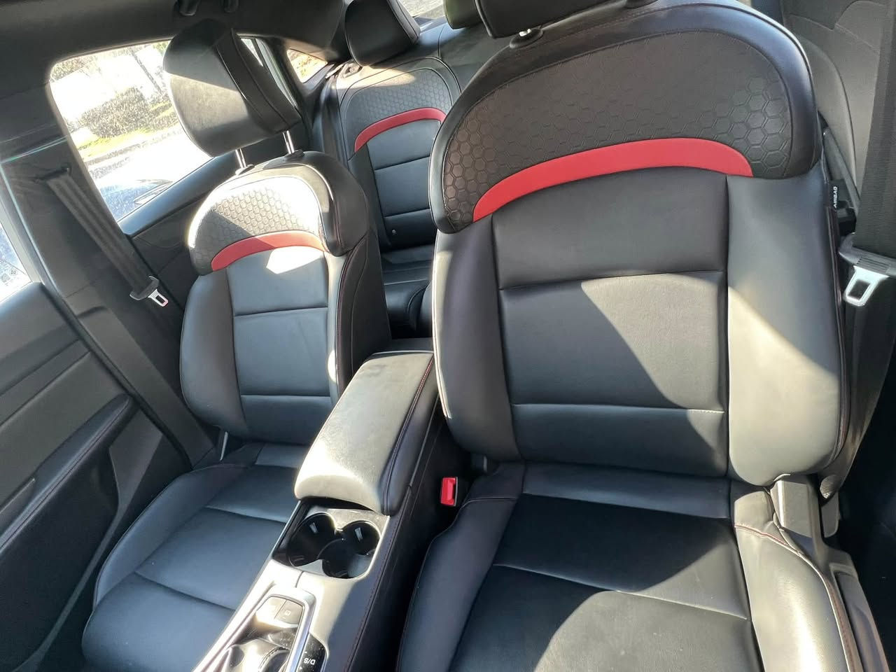 mg gt 2025 رقم سليمانيه ماشيه 11 الف سياره مكفوله من كلشي محرك 1500gdi فول مواصفات كامرات 360 فتحه حساسات وباقي المواصفات العاديه  ومسويله عازل حراري بي ضمان 10 سنوات  والشاشه مبدله نفس البلاديه بس نظام اندرويد  سعرها 500$ تكون تدعم كار بلي والوضوح اقوه  لان الشاشه الاصليه متدعم كار بلي وموجوده هم الشاشه الاصليه  رايدها مراوس ويه ماليبو 
السعر 121$
***********
