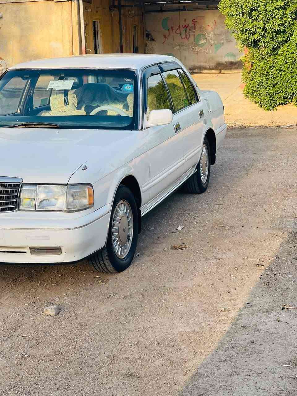 السلام عليكم أرنب طويل للبيع رقم كربلاء بسمي سنويه لحد ٣٠ السياره لاضربه ولا صبغ ولا تبديل ماعده الجاملغ الخلفي جهت العبري بيه طخه بسيطه تخم تاير تبريد حداديه كله جاهز السعر ٧٠ وبيه مجال حك الجيه مكاني واسط العزيزية للستفسار اتصل على الرقم ***********
