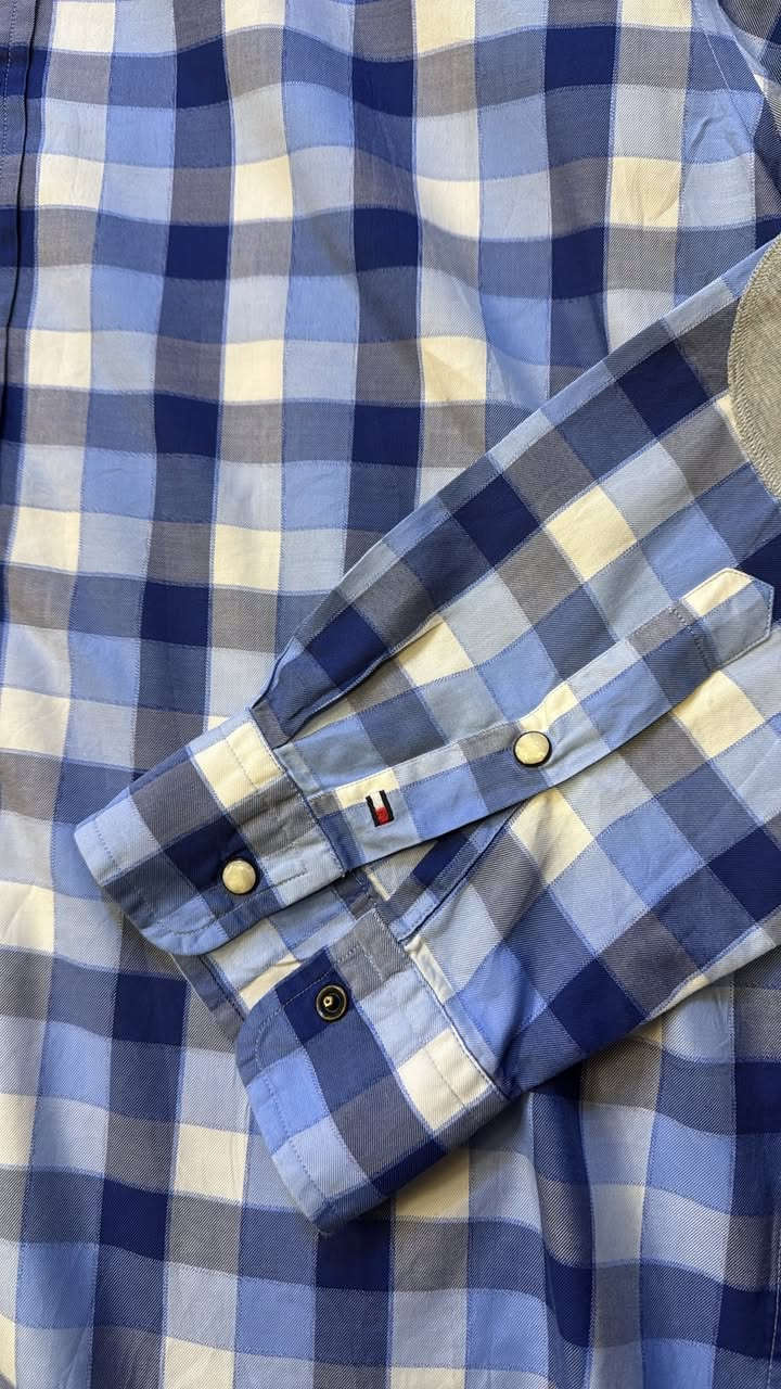 tommy helfiger❤️‍🔥
‏ نظافة 100%
Xl
‏صدر ٦٢


**إذا كنت صاحب هذا الإعلان وتريد حذفه لأي سبب، رجاءا أرسل رسالة إلى الدعم الفني**