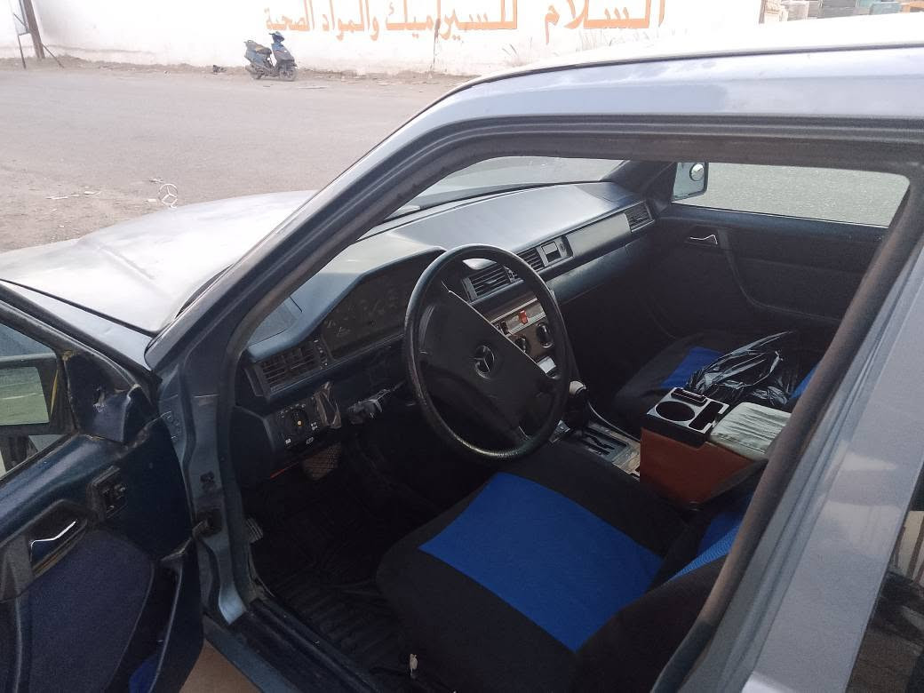 ‎مرسيدس موديل89 رقم نينوى تبريد شغال قواعد دبلات سليمة***********‎ خناقين, ديالى
