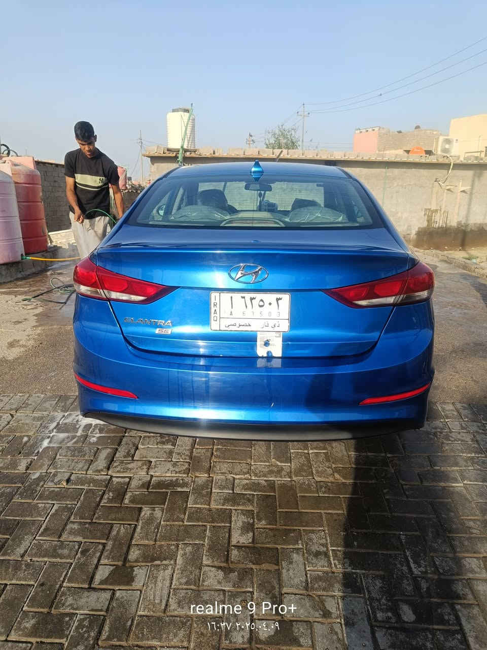 النترا 17 بيه بارد بالباب الخلفي الحادث دعامية و بنيد المكان بصرة السعر 115 بيه مجال السيارة بسمي ***********
