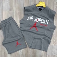 صولد خاص • تخفيضات • مقاسات M L XL