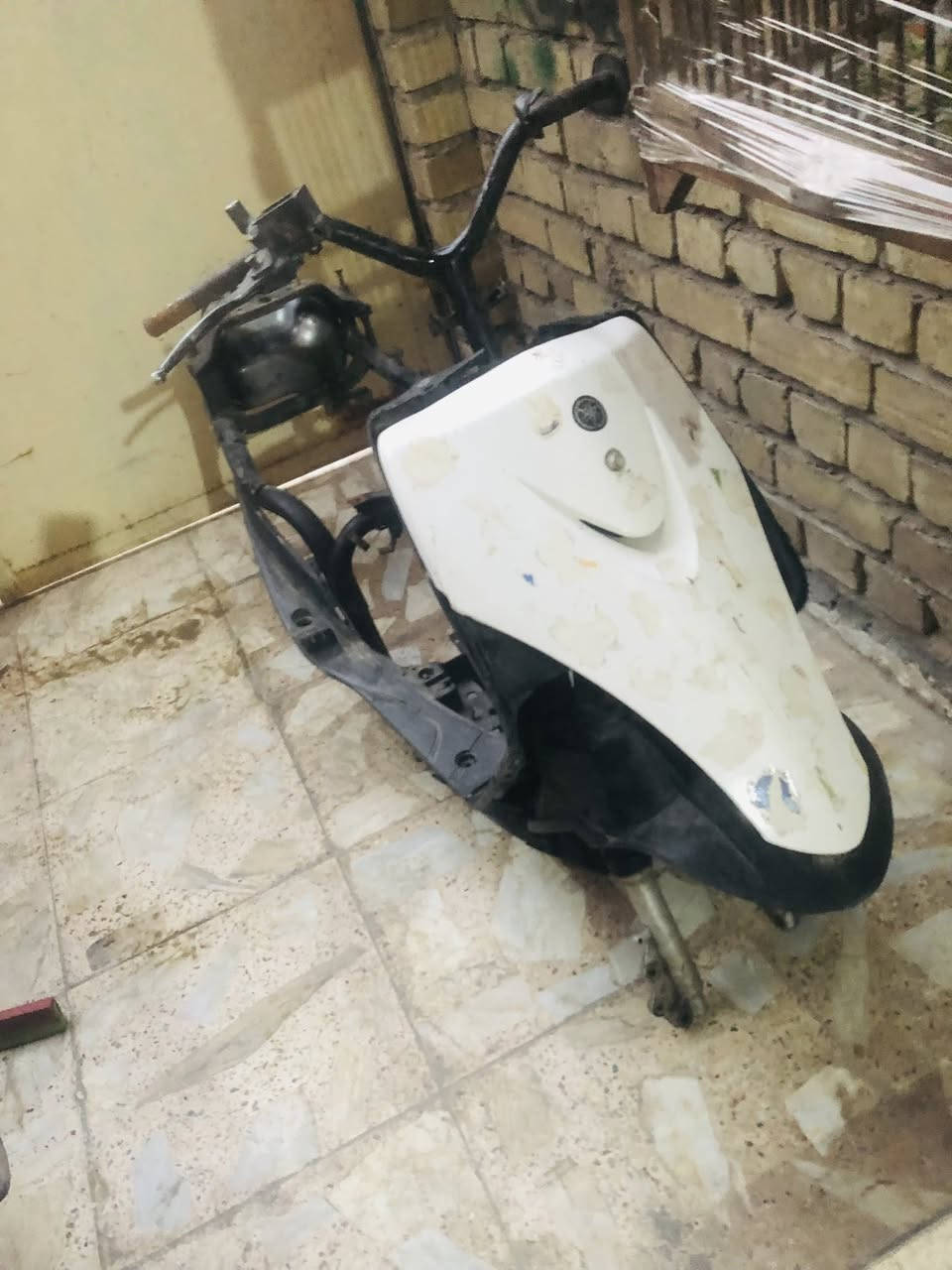 سلام عليكم
فشك ب٣٥
شاصي كامل ب٧٥ قفله
كلجات ب٣٠
مكاني بغداد لامين رقمي ***********
