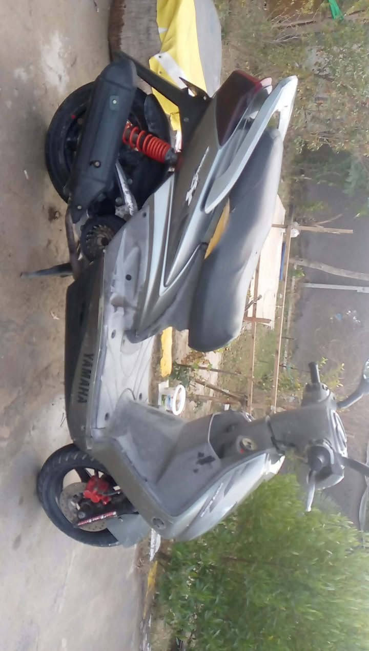 السلام عليكم
سنكز فحل للبيع 
خطين   مكينه بلديه كفرات كامله كهربائيات شغاله تأثيرات جدد  
بيها منفيس موجود 
مكاني بغداد التاجي. 
السعر 650 وبيها مجال 
التواصل خاص


**إذا كنت صاحب هذا الإعلان وتريد حذفه لأي سبب، رجاءا أرسل رسالة إلى الدعم الفني**