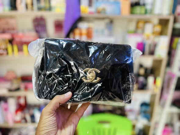 الجنط الجميله 😍
تراكات محيره ولادي بناتي
متوفرى لدى  كو زمتك فانيلا
عنوان المحاويل حي الجمهوري مجاور صالون رولكس وبصريات ابن الهيثم

متوفر خدمة توصيل❤️
هاتف ***********
