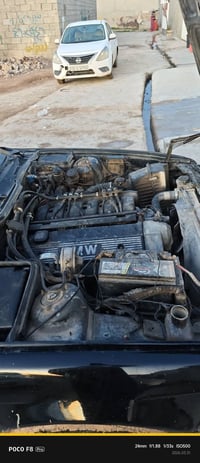 بي ام 525 • ١٩٩٠ • غاز وبنزين