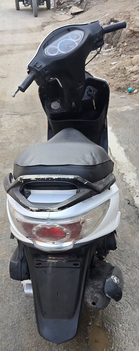 دراجه كامكو G4
مفتوحه كفرات ختم واحد
***********
