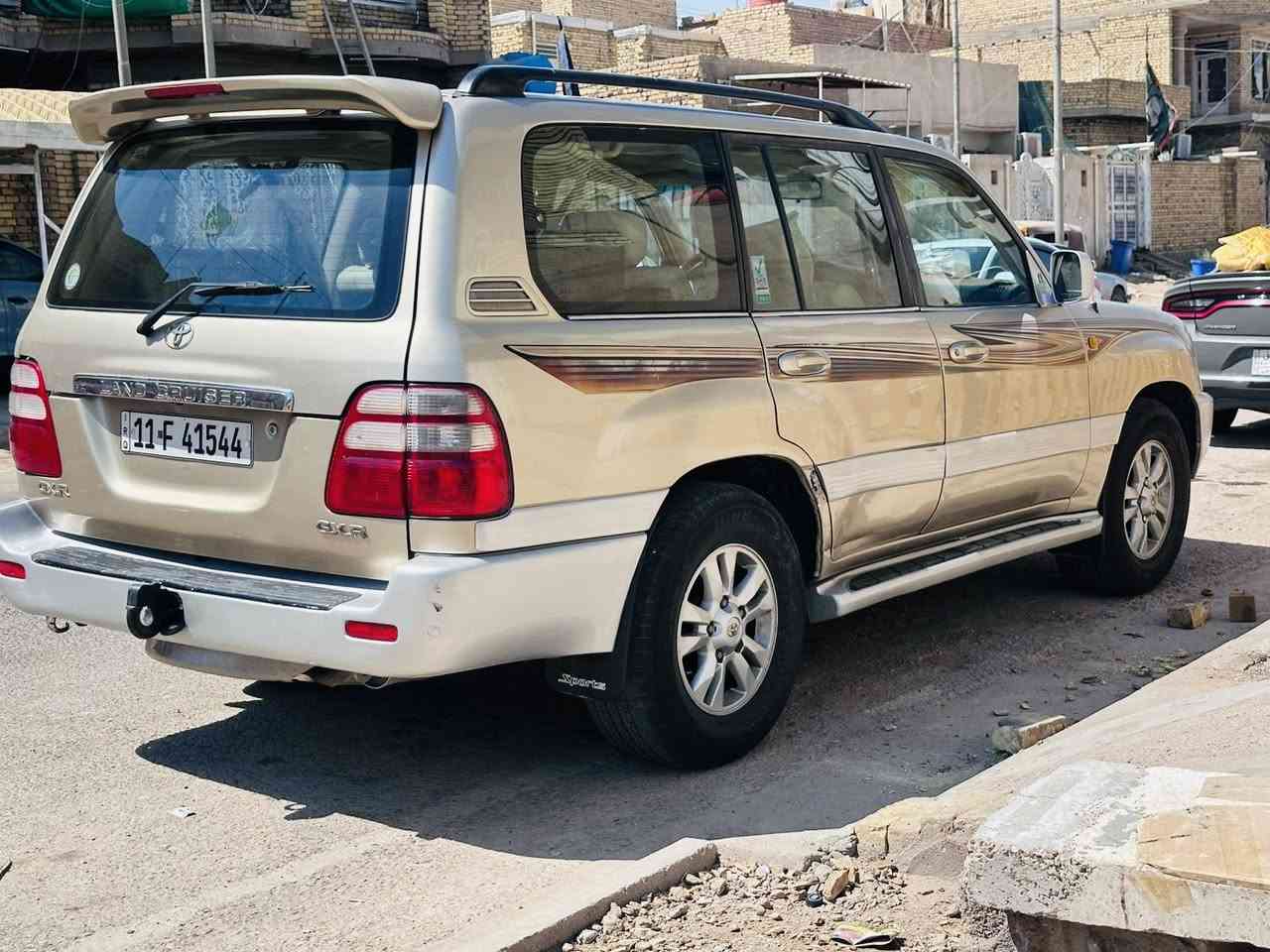 السلام عليكم لاندكروز 2004 محدث 2007  تبريد شغال  مكينة بلادي ستة سلندر   والكير بلادي  ملاحظة السيارة مصبوغة عام للجمالية 

سعر السيارة  105 ورقة مجال للطيبين

الرقم ***********

مكان السيارة بغداد الشعب
